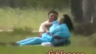 Desi college student outdoor masti on park