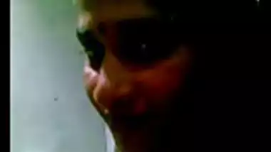 desi-mallu bindhya aunty