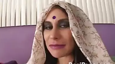 Curry Cream Pie Indian MILF Hardcore