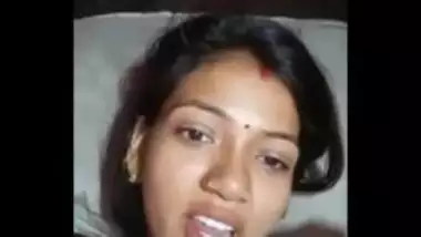 Hot Hindi Bhabhi Showing Off Fuck Video