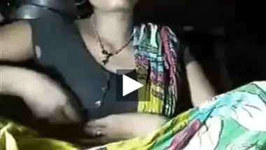 Dehati wife solo show for her secret lover MMS clip