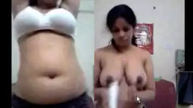 telugu girl showing her boobs and fingering video cal