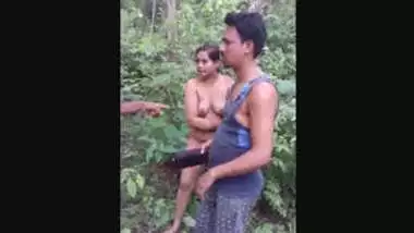 Odia Cheating Wife Outdoor Fucking Caught By Village People