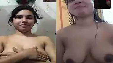 Bangladeshi shy girl showing boobs on video call