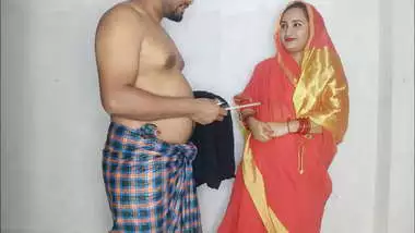 Indian Electrician Man Fucks Housewife