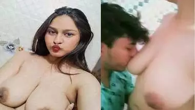 Girlfriend feeding big boobs to lover viral MMS