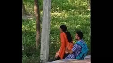 Desi College Lover Fuck in Park