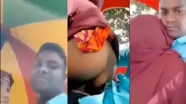 Outdoor sexy bf video of a hijabi girl with her lover