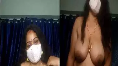 Telugu big boobs aunty nude on private show